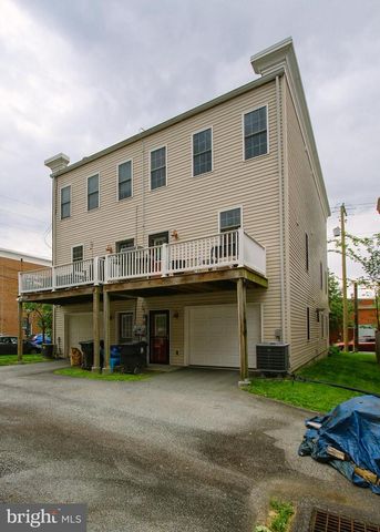 2003 GREEN ST, Harrisburg, PA 17102