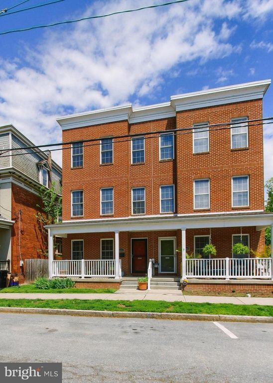 2003 GREEN ST, Harrisburg, PA 17102