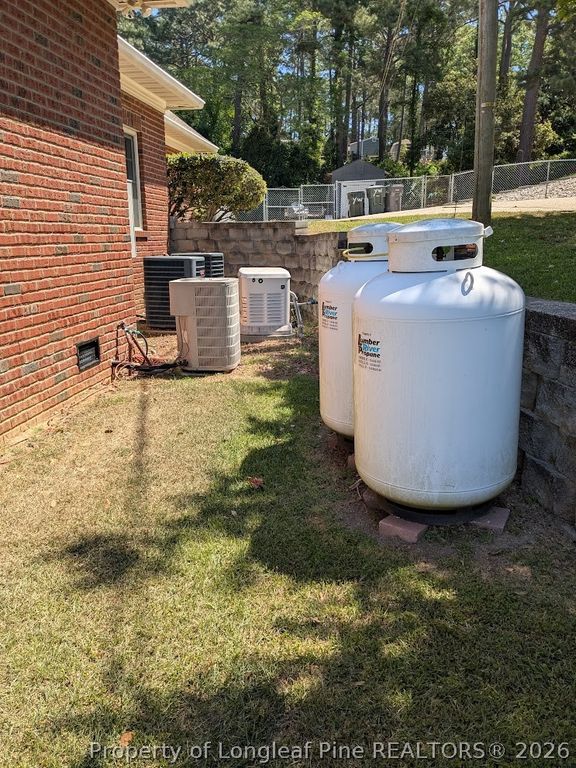 3647 Lakeshore Drive, Hope Mills, NC 28348 — photo 33