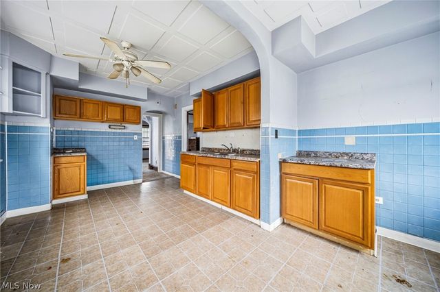 8506 Jeffries Avenue, Cleveland, OH 44105
