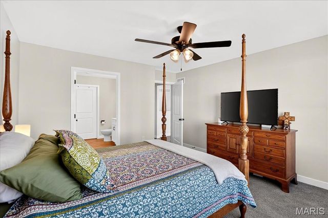 820 Applewood Creek Drive, Fairview Heights, IL 62208