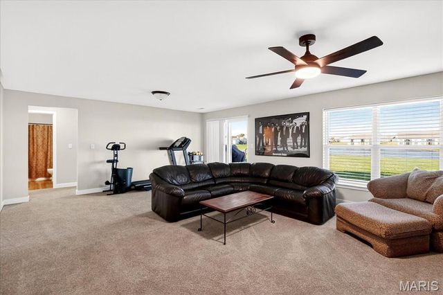 820 Applewood Creek Drive, Fairview Heights, IL 62208