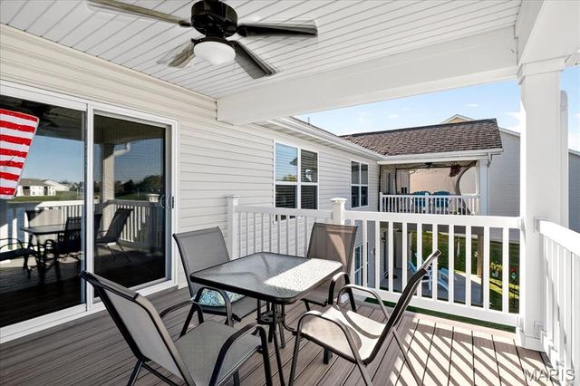 820 Applewood Creek Drive, Fairview Heights, IL 62208