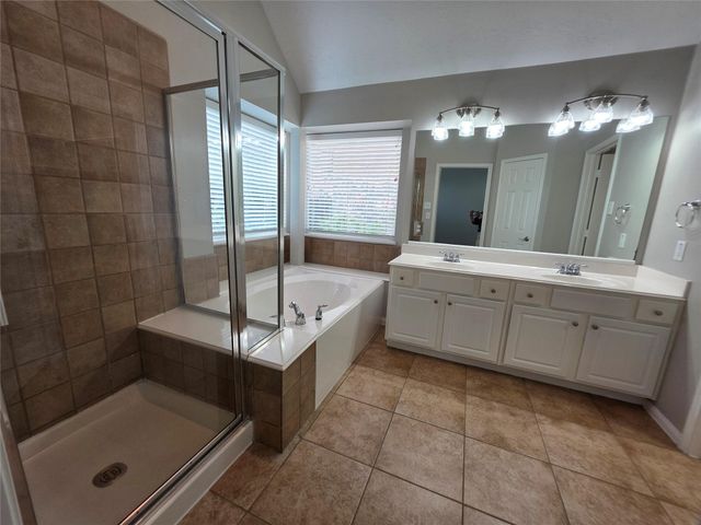 5221 Cottonwood Creek Lane, League City, TX 77573