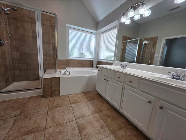 5221 Cottonwood Creek Lane, League City, TX 77573