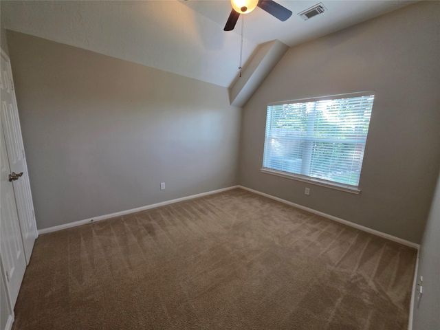 5221 Cottonwood Creek Lane, League City, TX 77573