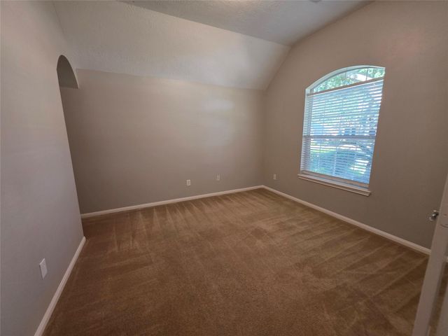 5221 Cottonwood Creek Lane, League City, TX 77573