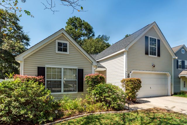 9017 Greenbriar Drive, Summerville, SC 29485