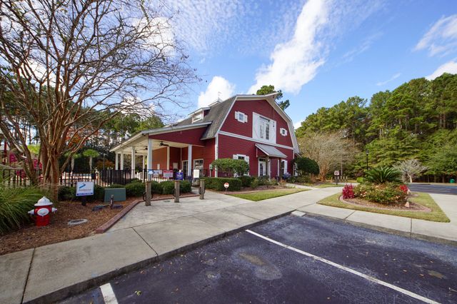 9017 Greenbriar Drive, Summerville, SC 29485