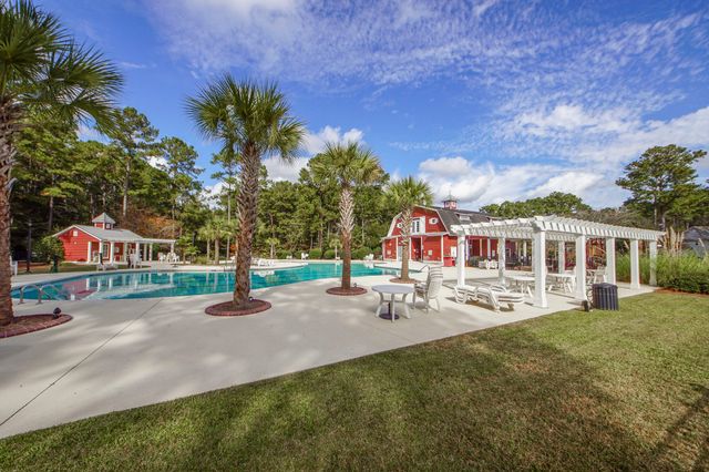 9017 Greenbriar Drive, Summerville, SC 29485