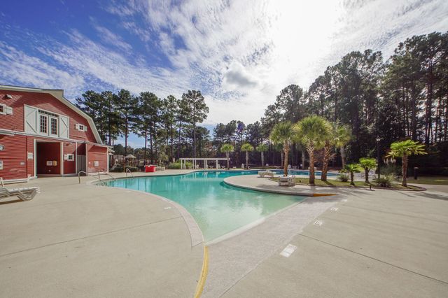 9017 Greenbriar Drive, Summerville, SC 29485