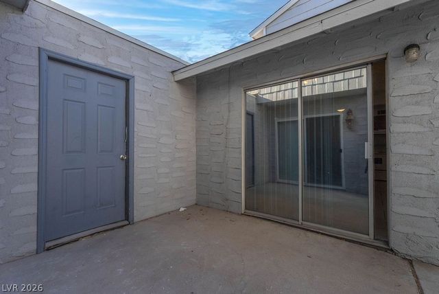 5198 Greene Lane A, Las Vegas, NV 89119