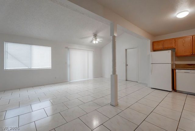 5198 Greene Lane A, Las Vegas, NV 89119