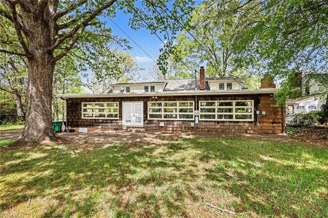711 Quaker Lane, High Point, NC 27262
