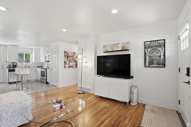 3461 S 1300 E, Salt Lake City, UT 84106