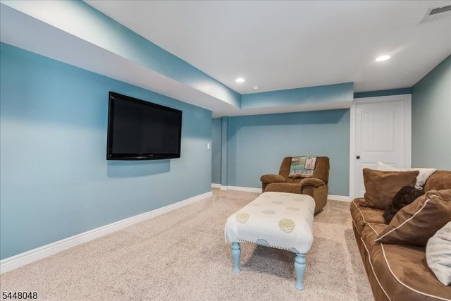400 Stanhope Rd, Sparta Twp., NJ 07871
