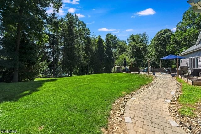 400 Stanhope Rd, Sparta Twp., NJ 07871