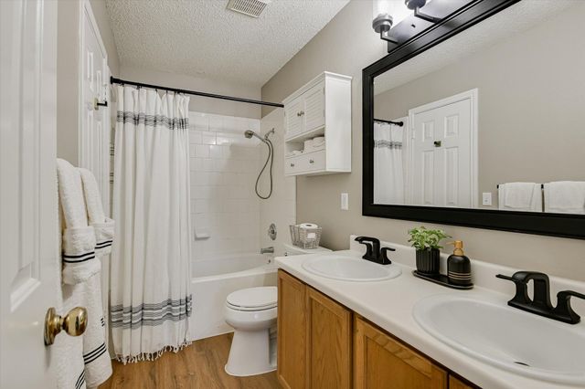 2124 Coats CIR, Austin, TX 78748