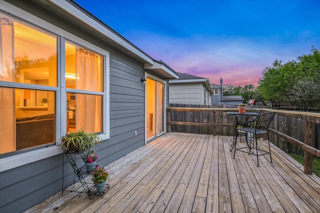 2124 Coats CIR, Austin, TX 78748