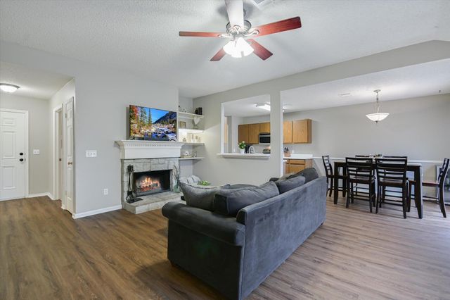 2124 Coats CIR, Austin, TX 78748