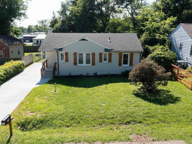 1716 Hillview Dr, Columbia, TN 38401