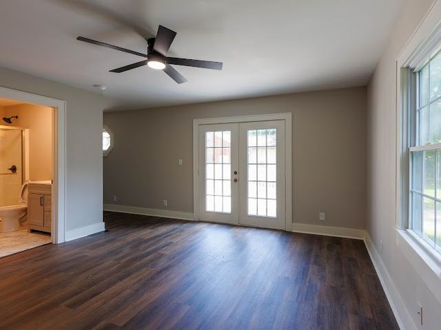 1716 Hillview Dr, Columbia, TN 38401