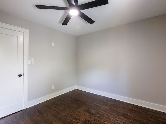 1716 Hillview Dr, Columbia, TN 38401