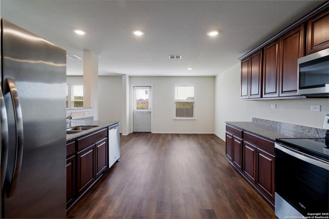 414 Retama Pass, San Antonio, TX 78222