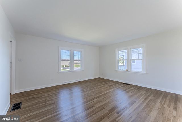 262 FAIRVIEW AVE, Quakertown, PA 18951