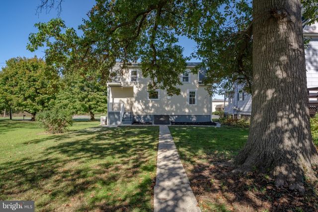 262 FAIRVIEW AVE, Quakertown, PA 18951