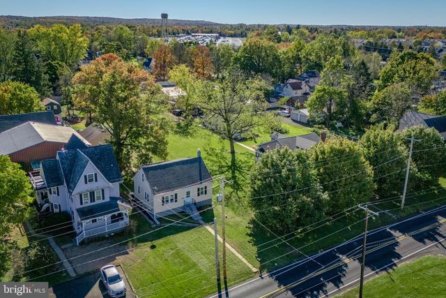 262 FAIRVIEW AVE, Quakertown, PA 18951