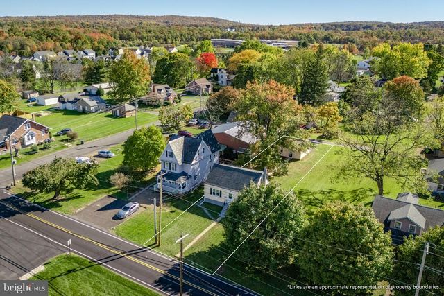 262 FAIRVIEW AVE, Quakertown, PA 18951