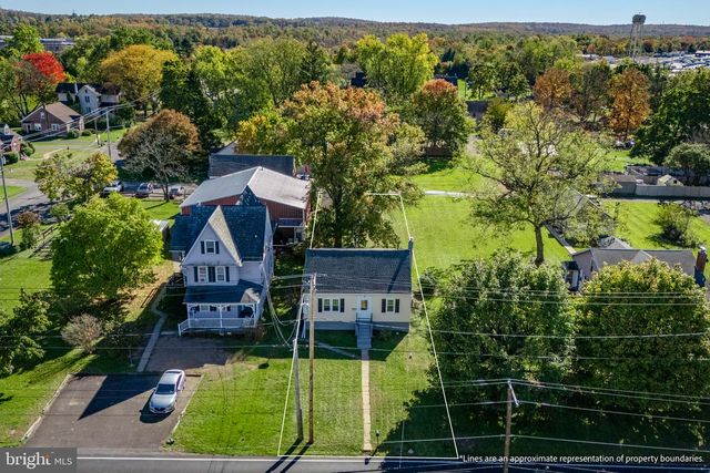 262 FAIRVIEW AVE, Quakertown, PA 18951