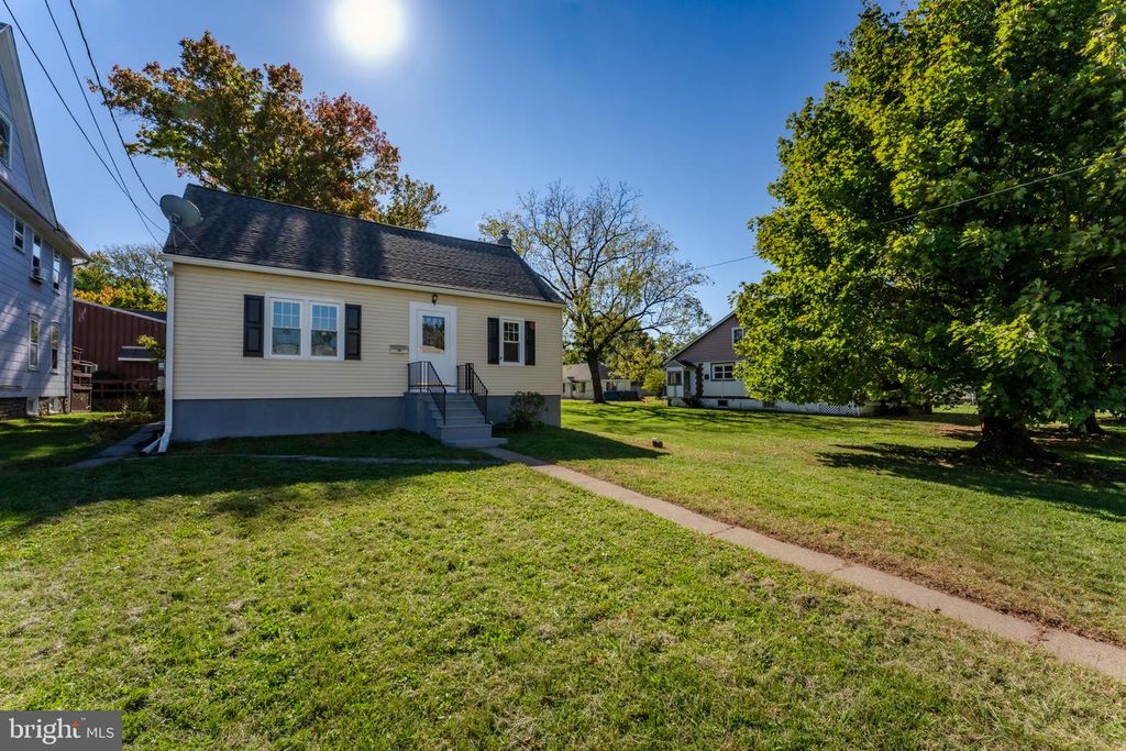 262 FAIRVIEW AVE, Quakertown, PA 18951