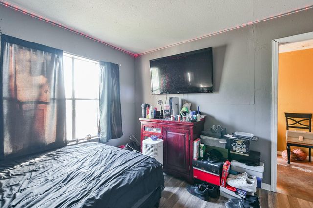 7851 Fuqua Street, Houston, TX 77075