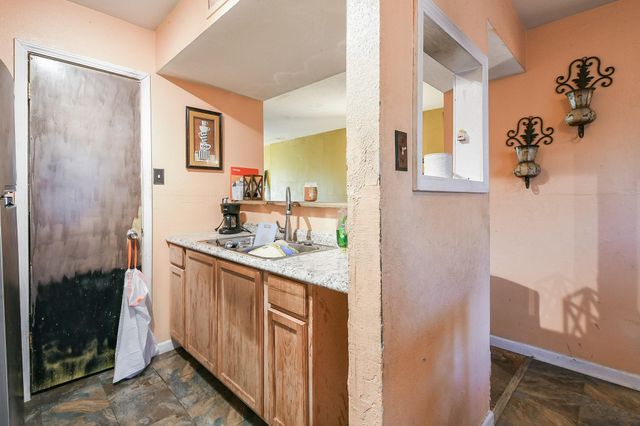 7851 Fuqua Street, Houston, TX 77075