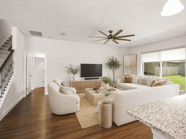 536 AFFIRMED WAY, Davenport, FL 33837