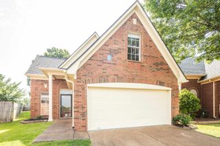 628 E ASHLEY GLEN CIR, Memphis, TN 38018