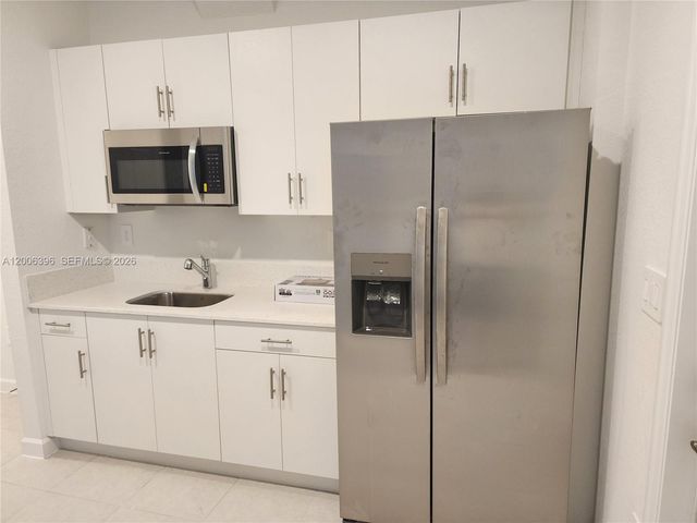 12729 SW 211th St 1, Miami, FL 33177