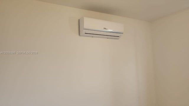 12729 SW 211th St 1, Miami, FL 33177