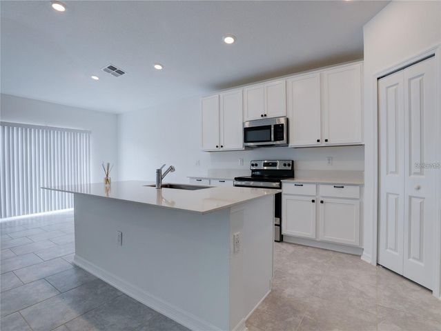 602 BELL PRAIRIE CIRCLE, Lake Wales, FL 33859