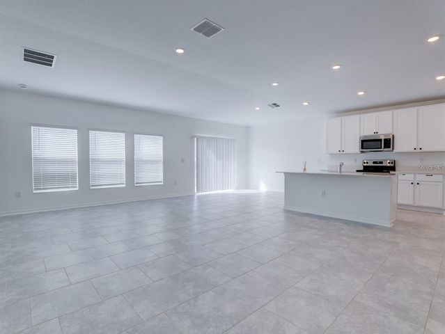 602 BELL PRAIRIE CIRCLE, Lake Wales, FL 33859