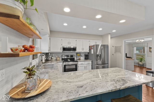 12032 Grebe Circle, Indianapolis, IN 46229