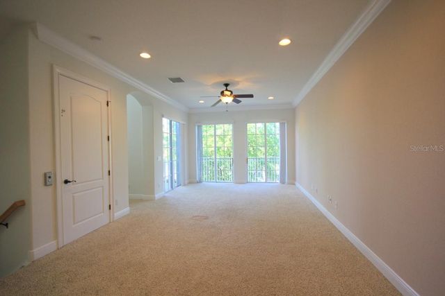 6002 YEATS MANOR DRIVE 105, Tampa, FL 33616
