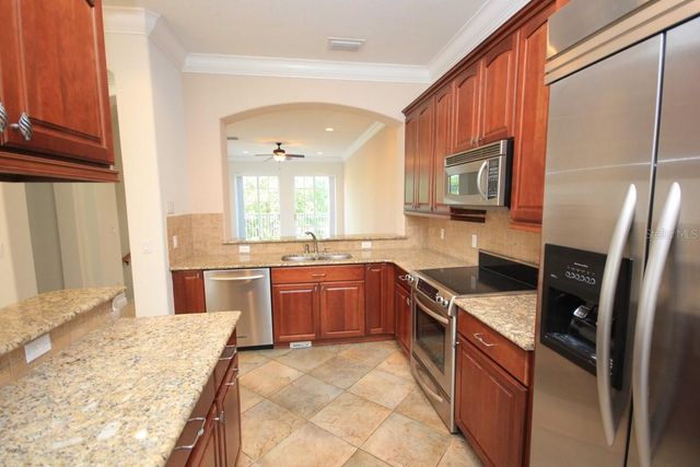 6002 YEATS MANOR DRIVE 105, Tampa, FL 33616
