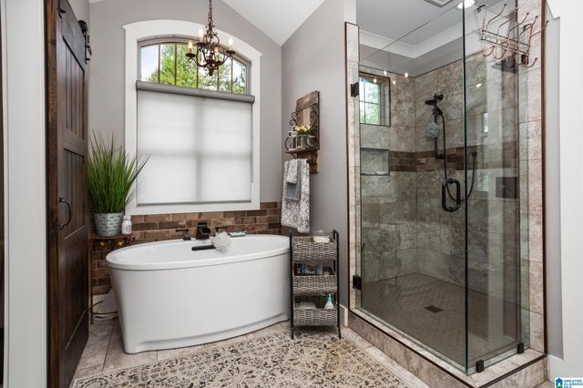 244 CRYSTAL COVE, Oxford, AL 36203