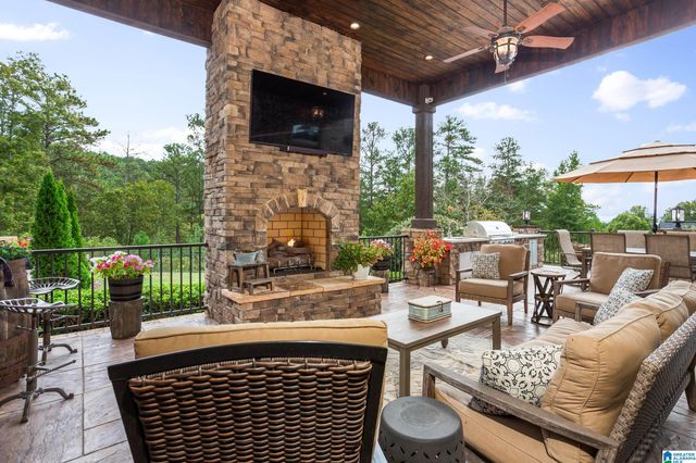 244 CRYSTAL COVE, Oxford, AL 36203