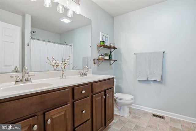 451 FRICK AVE, Waynesboro, PA 17268