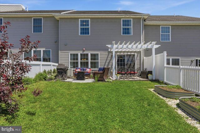 451 FRICK AVE, Waynesboro, PA 17268
