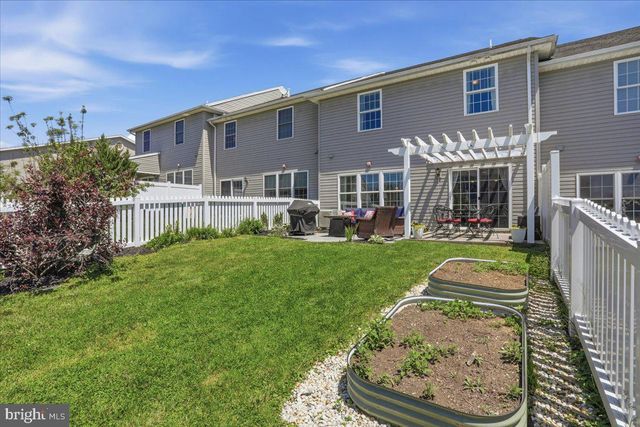 451 FRICK AVE, Waynesboro, PA 17268